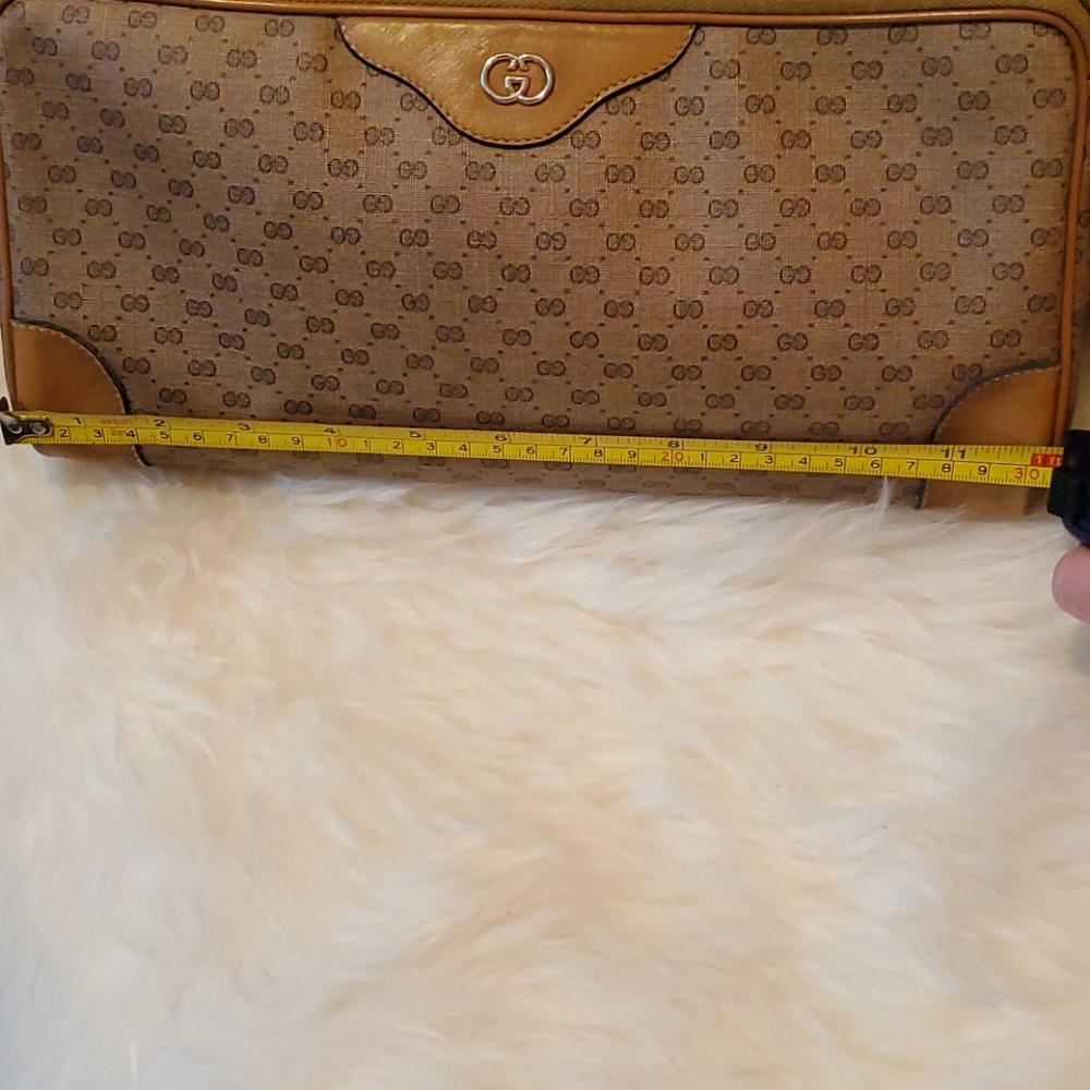 Vintage Gucci Crossbody Clutch ❤️ - Picture 14 of 15